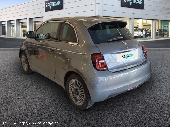 Fiat 500   3+1 320km 85kW (118CV)+Style+Co Monotrim - Badajoz