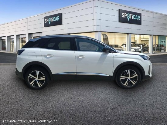 Peugeot 3008  1.2 PureTech 96KW S&S  EAT8 GT - FINESTRAT