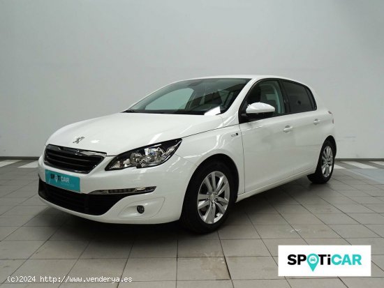 Peugeot 308  5p  1.2 PureTech 96KW (130CV) Auto Style - Cadiz