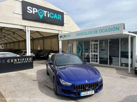 Maserati Ghibli   L4 330CV Hybrid-Gasolina RWD Executive - Sevilla