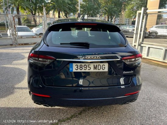 Maserati Levante   L4 330CV Hybrid-Gasolina AWD Executive - Sevilla