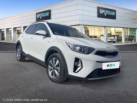 Kia Stonic  1.2 DPi 62kW (84CV) Concept - Sevilla