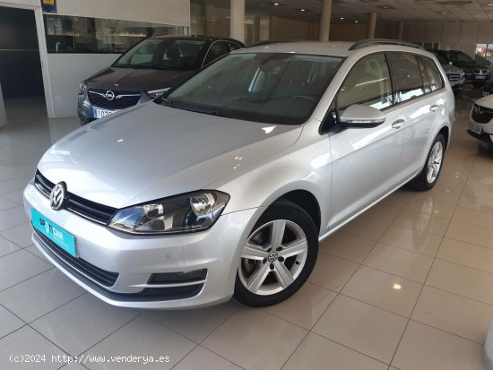  Volkswagen Golf   1.6 TDI 85kW (115CV) Variant Advance - Manresa 