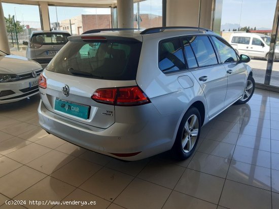 Volkswagen Golf   1.6 TDI 85kW (115CV) Variant Advance - Manresa