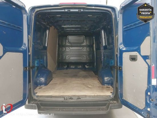 Volkswagen Crafter 2.0 TDI 30 FURGÓN CERRADO 102 - VIgo