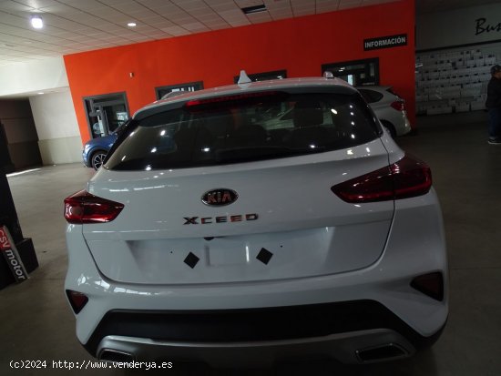 Kia XCeed 1.6 GDi PHEV 104kW (141CV) eMotion - Madrid