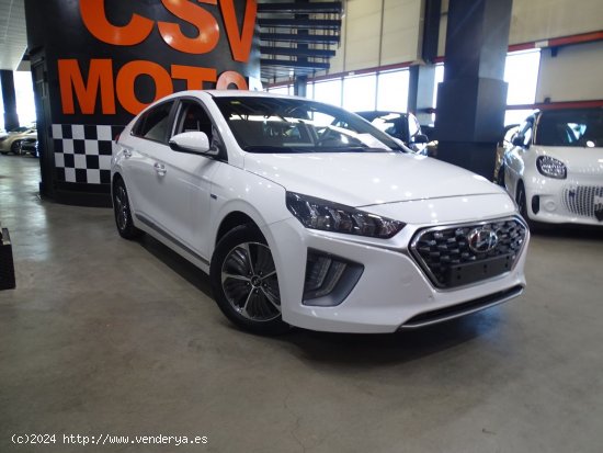 Hyundai IONIQ 1.6 GDI PHEV Tecno DT - Madrid