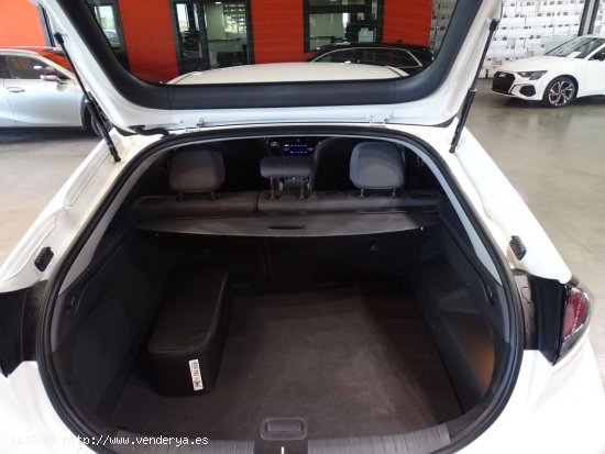 Hyundai IONIQ 1.6 GDI PHEV Tecno DT - Madrid