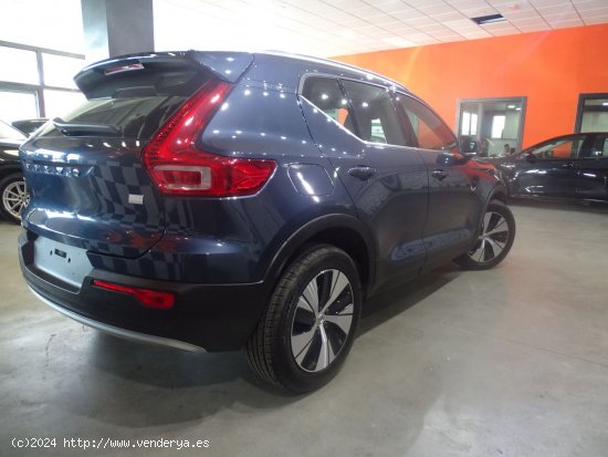 Volvo XC40 1.5 T4 Twin Recharge Inscription Auto - Madrid