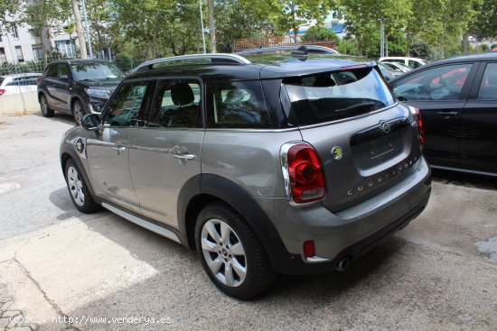 MINI Countryman Cooper S E ALL4 - Madrid