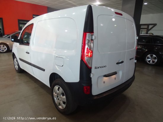 Renault Kangoo Furgón 1.5DCI 90CV PROFESIONAL - Madrid