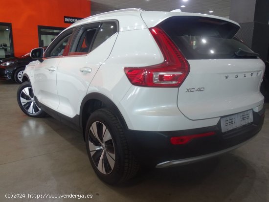 Volvo XC40 1.5 T4 Twin Recharge Inscription Auto - Madrid