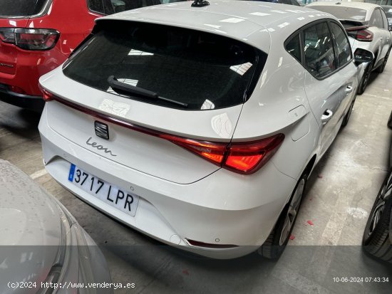 Seat Leon 1.0 eTSI 81kW DSG-7 S&S Style - Madrid