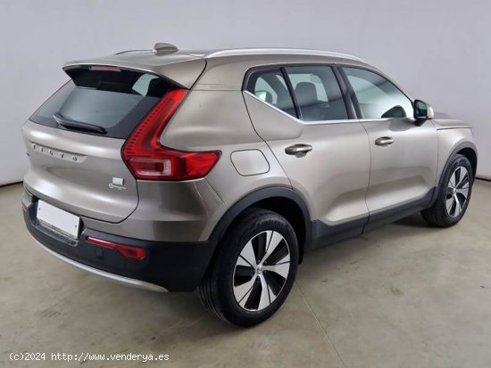 Volvo XC40 1.5 T4 Twin Recharge Inscription Auto - Madrid