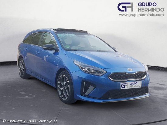 Kia Ceed Tourer 1.6 CRDI 136 CV GT LINE + PAQUETE TECHO PANORAMICO - Ponteareas