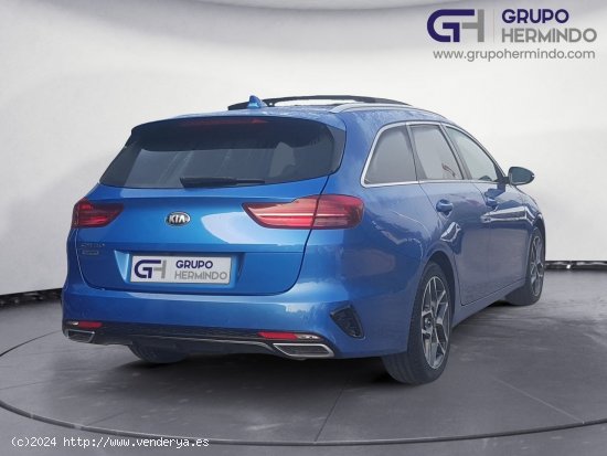 Kia Ceed Tourer 1.6 CRDI 136 CV GT LINE + PAQUETE TECHO PANORAMICO - Ponteareas