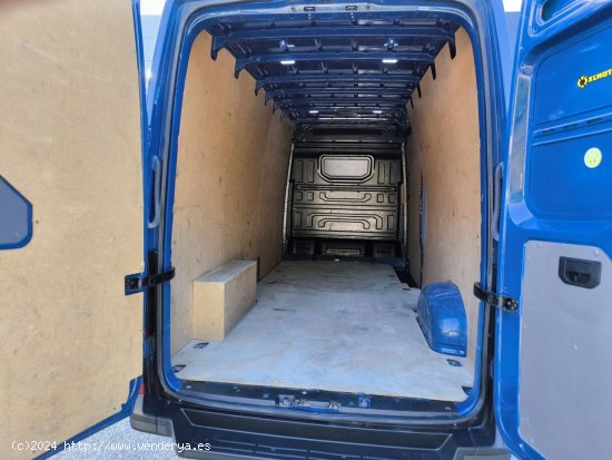 Volkswagen Crafter 35 FG BATALLA LARGA L4 H3 2.0 TDI 140 CV - Ponteareas