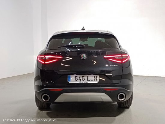 Alfa Romeo Stelvio Executive - Alcalá de Guadaira