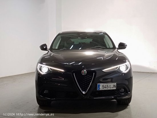 Alfa Romeo Stelvio Executive - Alcalá de Guadaira