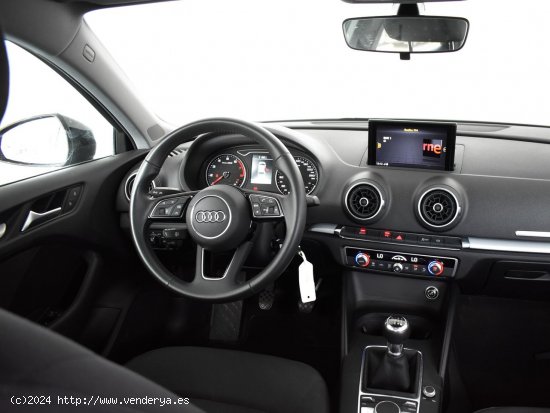 Audi A3 Sportback 30 TFSI - Torrejón de Ardoz