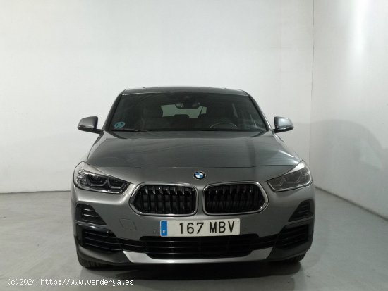 BMW X2 sDrive 18i - 