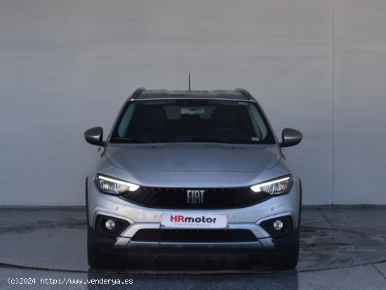 Fiat Tipo Cross 1.0 Firefly Turbo - Barcelona