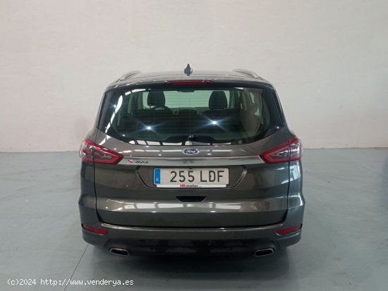 Ford S Max Titanium - Asturias