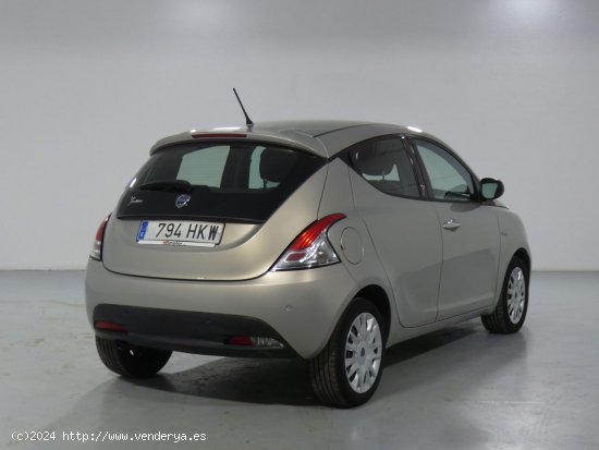 Lancia Ypsilon Gold - Quart de Poblet