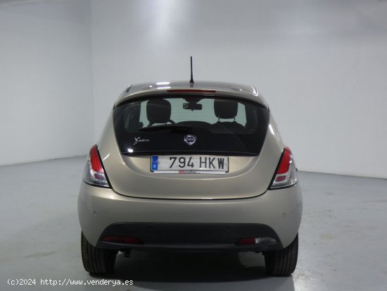 Lancia Ypsilon Gold - Quart de Poblet