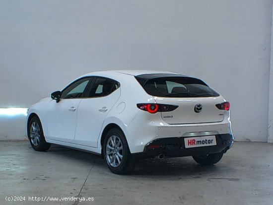 Mazda 3 Business - Pamplona