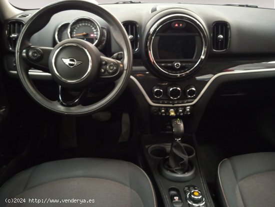 MINI Countryman Cooper SE All4 - Pamplona