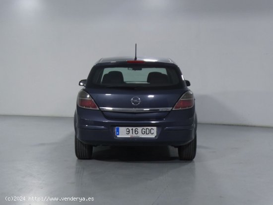 Opel Astra Enjoy - Alicante