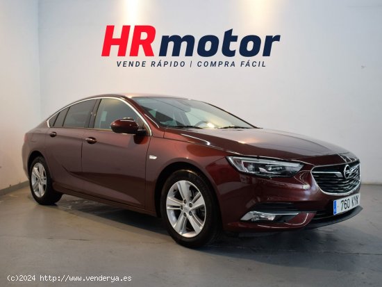  Opel Insignia  Grand Sport Selective Pro - Manresa 