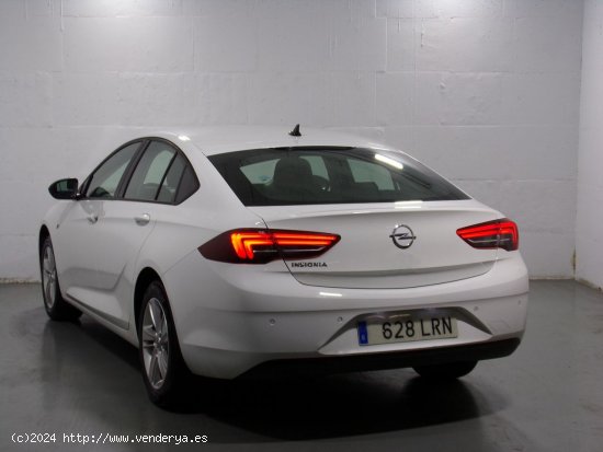 Opel Insignia Sports Tourer Business Edition - Barcelona