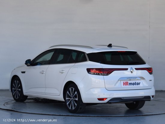 Renault Megane Sport Tourer R.S. Line - San Sebastian