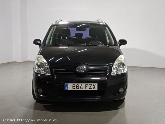 Toyota Corolla Verso 2.2 D-4D - Barcelona