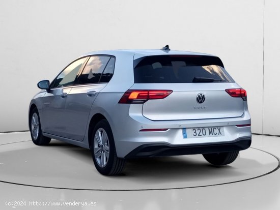 Volkswagen Golf Life - Madrid