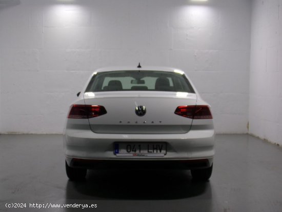 Volkswagen Passat 2.0 TDI - Torrejón de Ardoz