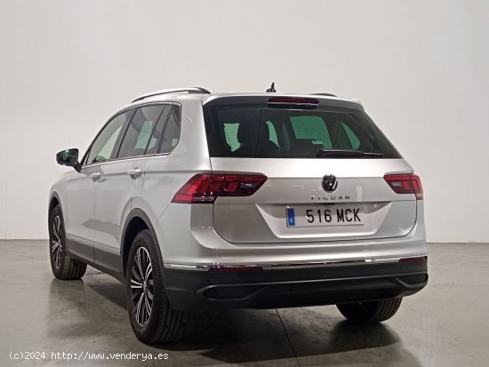 Volkswagen Tiguan Life - Madrid