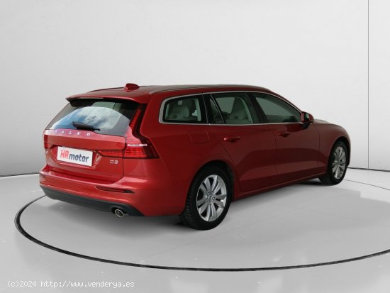 Volvo V60 Momentum Pro - Murcia