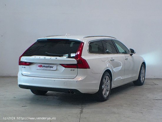 Volvo V90 Momentum - Madrid