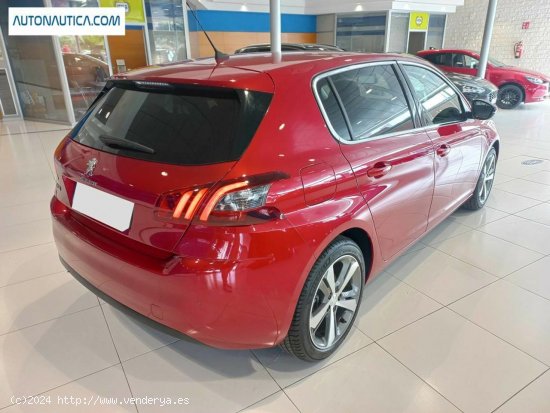 Peugeot 308 1.2 Puretech S&s Allure 110 - Villajoyosa