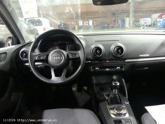 Audi A3 SPORTBACK 30 TFSI (EU6D-TEMP) - LEGANES