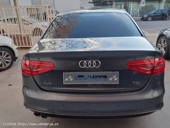 Audi A4 2.0 tdi dsg Sline - Reus