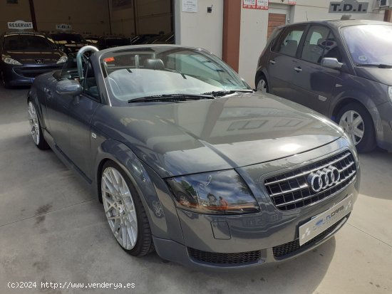 Audi TT Roadster 1.8 225cv - Reus