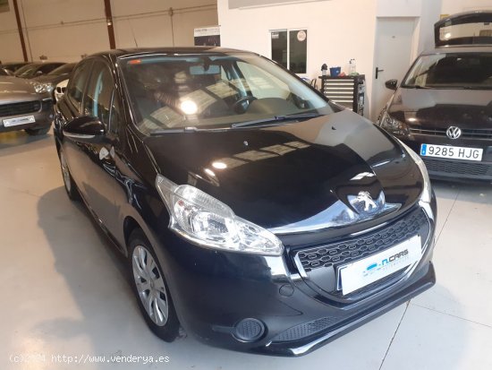 Peugeot 208 1.0 Access Puretech - Reus