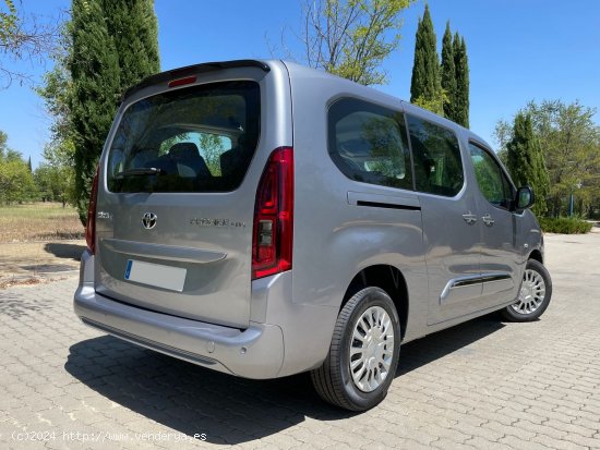 Toyota Proace City Verso Combi VX L2 1.5D 130cv 6 vel. *IVA deducible* *7 plazas* *0 km* *Entrega in