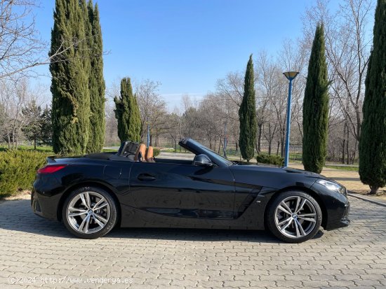 BMW Z4 sDrive Auto 30i 258cv 8 vel. *IVA deducible* *Garantía BMW* *2023* *21.000 km* *Nacional* - 