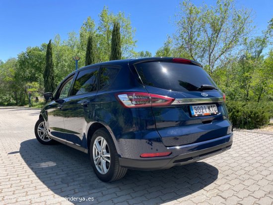 Ford S Max Trend 2.0 TDCi Panther 120cv 6 vel. *IVA deducible* *Revisiones en Ford* *Nacional* *226