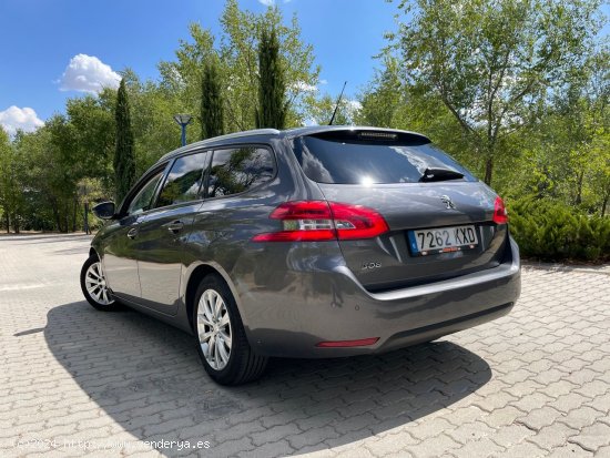 Peugeot 308 SW Style 1.5 HDi 130cv 6 vel. *IVA deducible* *163.000 km* *2019* *Nacional* *139€/mes